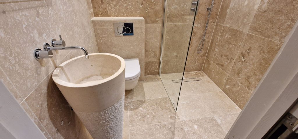 Bathroom leak detection and trace access investigation in Chelsea London